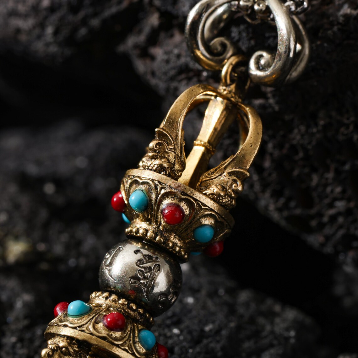 Dharma Deer Five-Pronged Vajra Pendant Tibetan Amulet