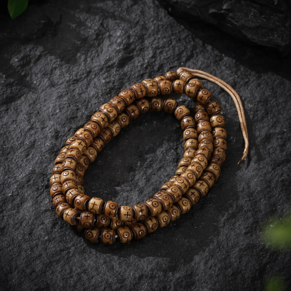 Dharma Deer Yak Bone Necklace 108 Mala Beads