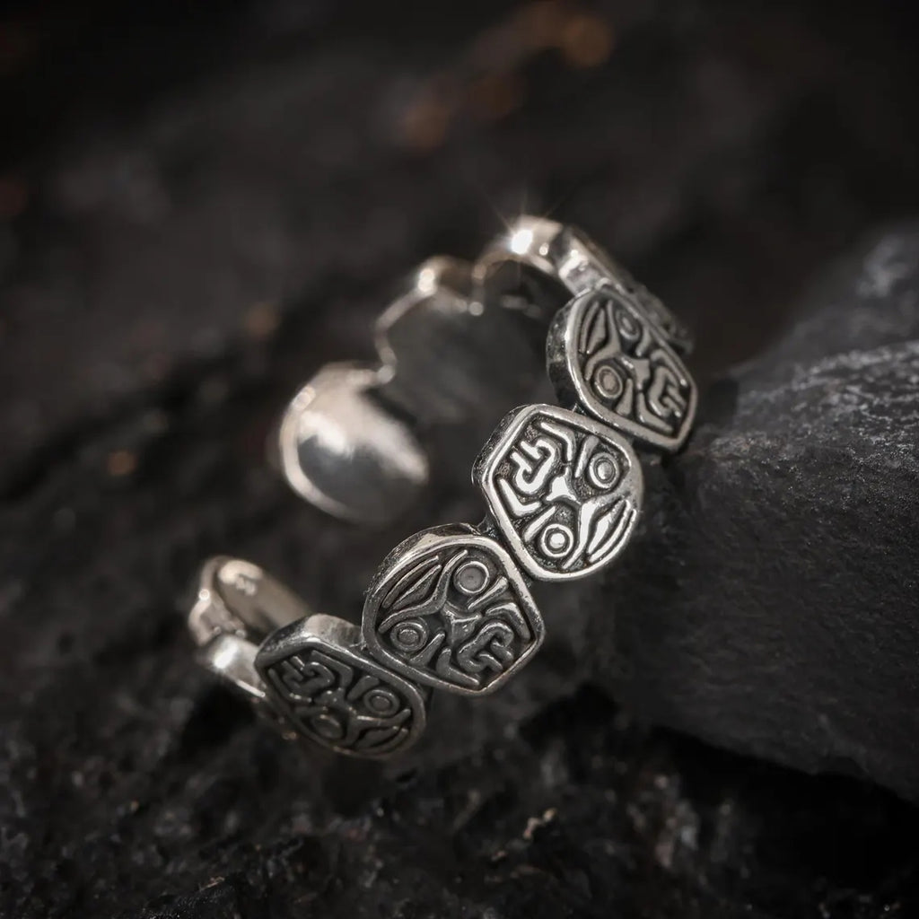 Dharma Deer Adjustable Ring Tibetan Wealth Protector Zaki