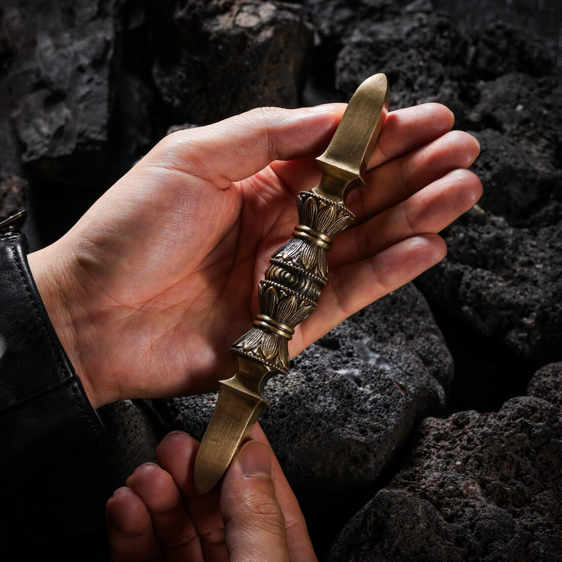 Dharma Deer Brass Vajra Dorje Ritual Object Tibetan Altar Piece Handheld Talisman