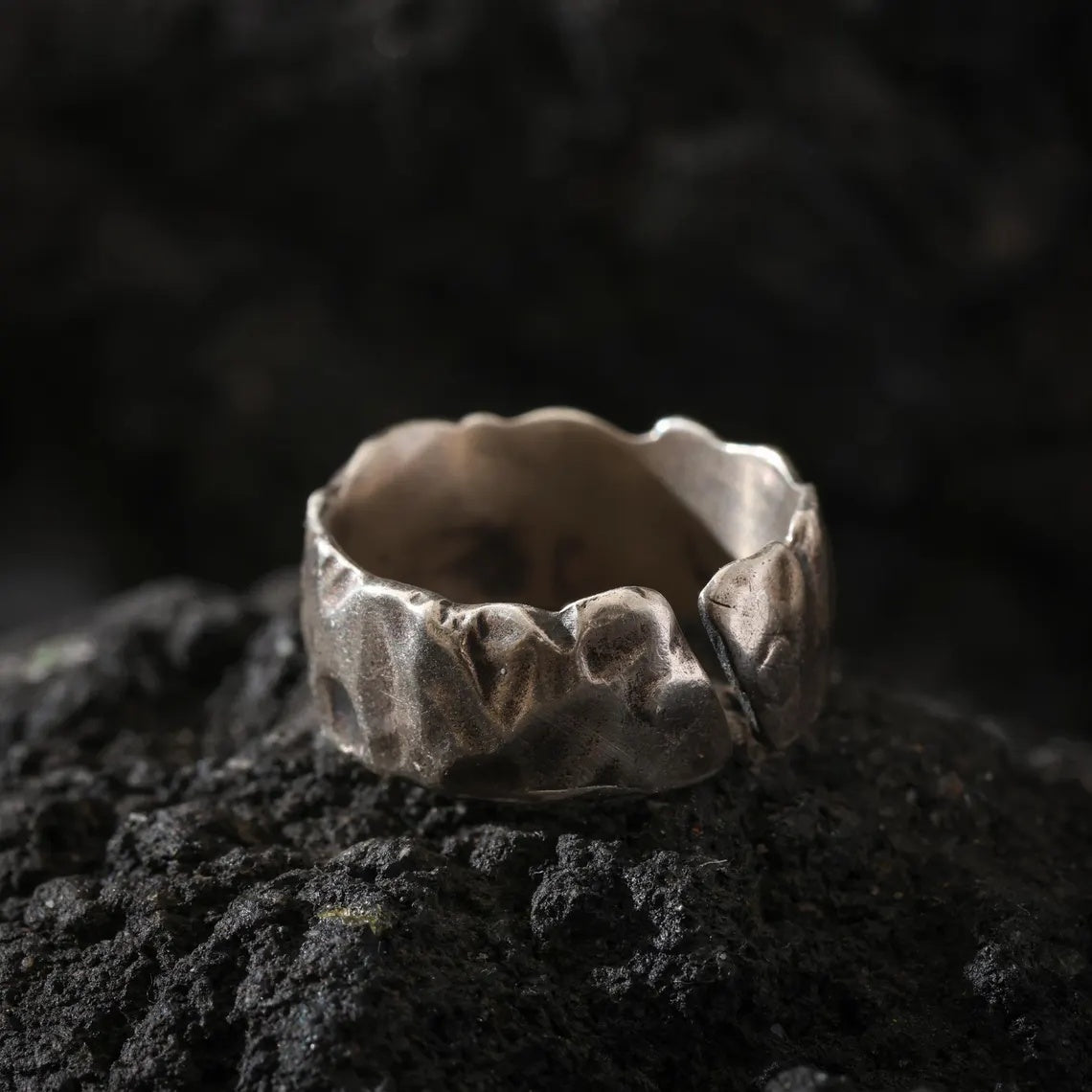Dharma Deer Turquoise Ring | 925 Sterling Silver | Rustic Hammered Ring | Adjustable Unisex Jewelry