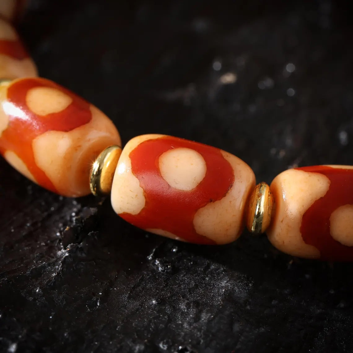Dharma Deer Mala Bracelet One-Eyed Dzi Sardonyx
