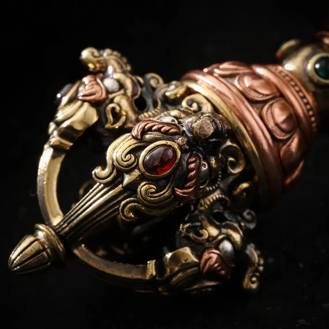 Dharma Deer Tibetan Vajra (Dorje) Handheld Talisman