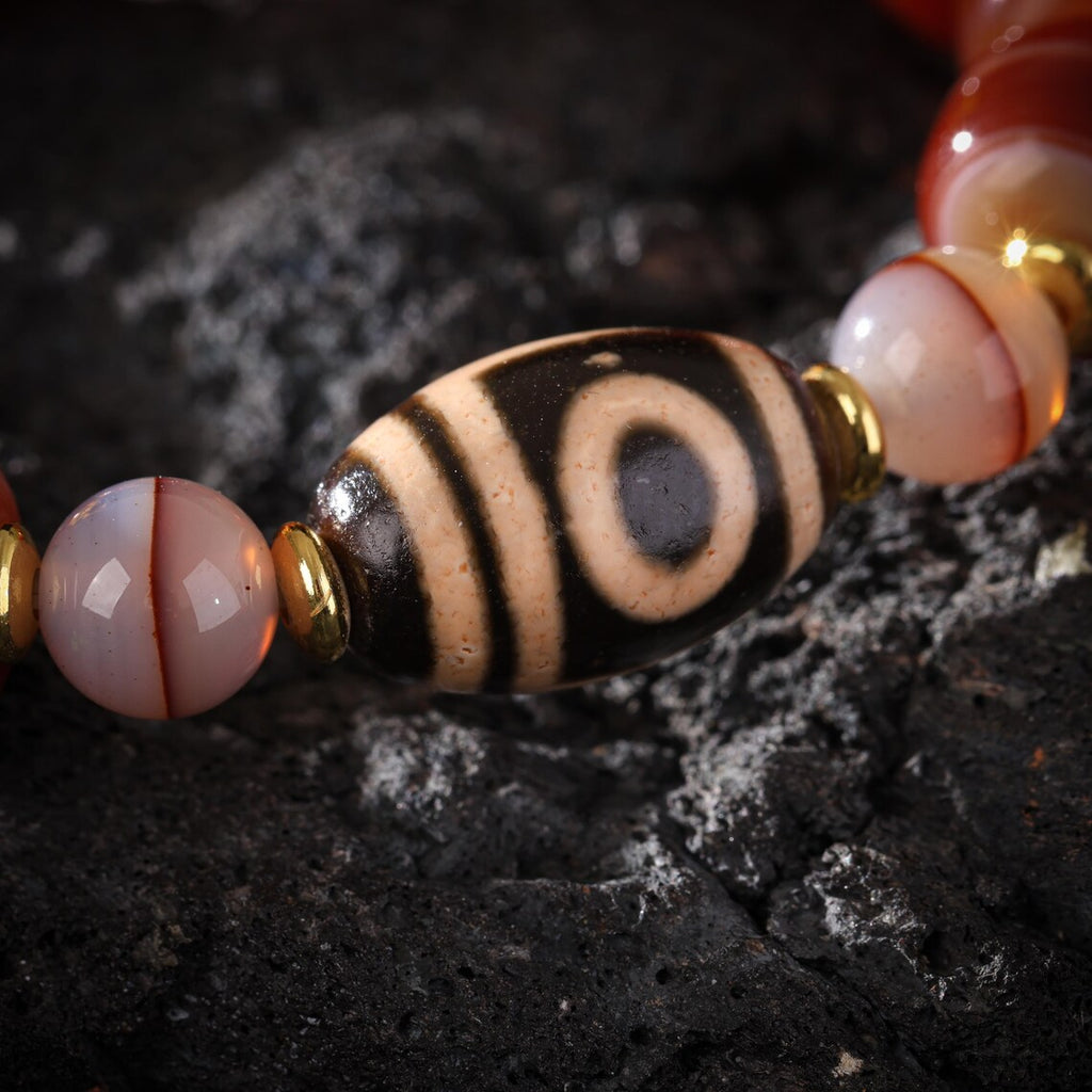 Dharma Deer Mala Bracelet One-Eyed Dzi Sardonyx
