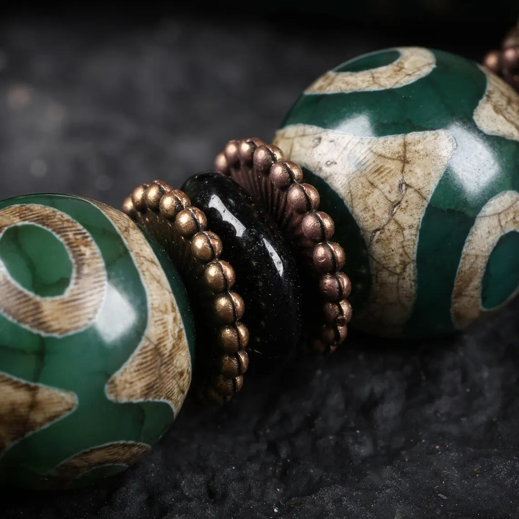 Dharma Deer Tibetan Dzi Mala Bracelet Nine-Eye Green Dzi